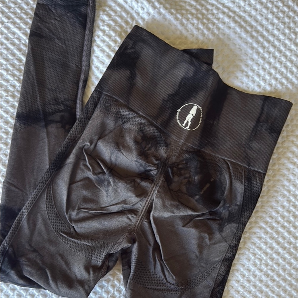 Black and Gray Leggings